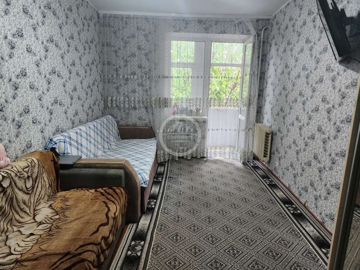 Se vinde apartament cu 2 camere